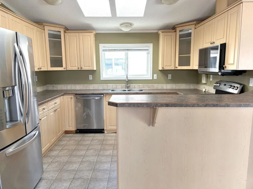 109 Elm Street Fort Mcmurray AB T9K 0J8