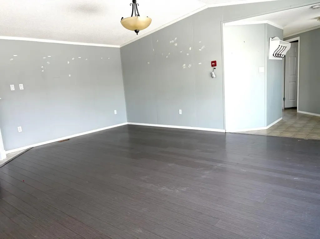 109 Elm Street Fort Mcmurray AB T9K 0J8
