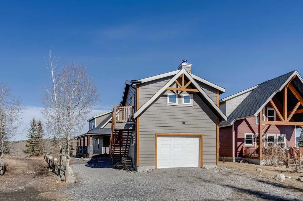 240 Cottageclub Crescent Rural Rocky View County AB T4C1B1