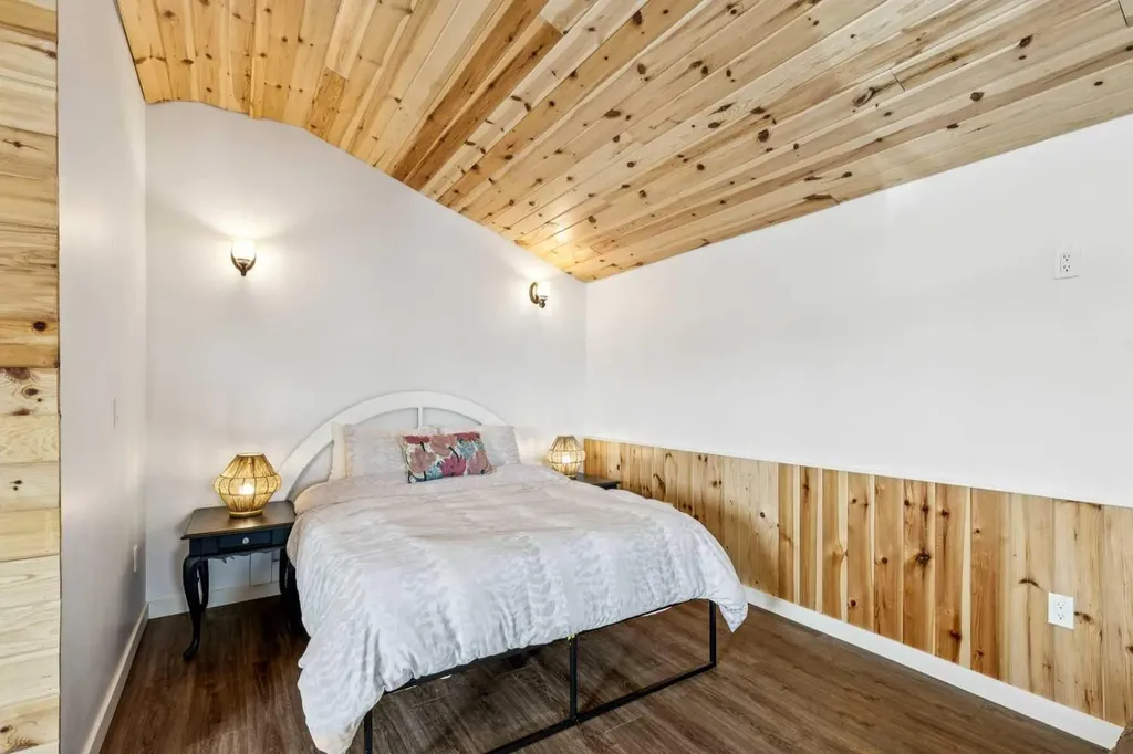 240 Cottageclub Crescent Rural Rocky View County AB T4C1B1