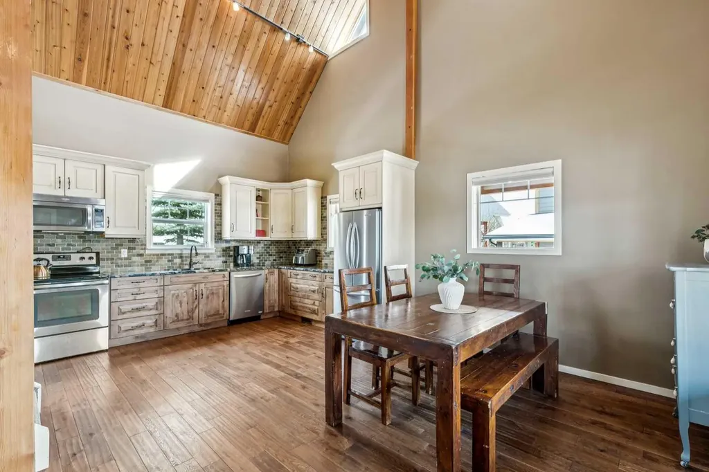 240 Cottageclub Crescent Rural Rocky View County AB T4C1B1