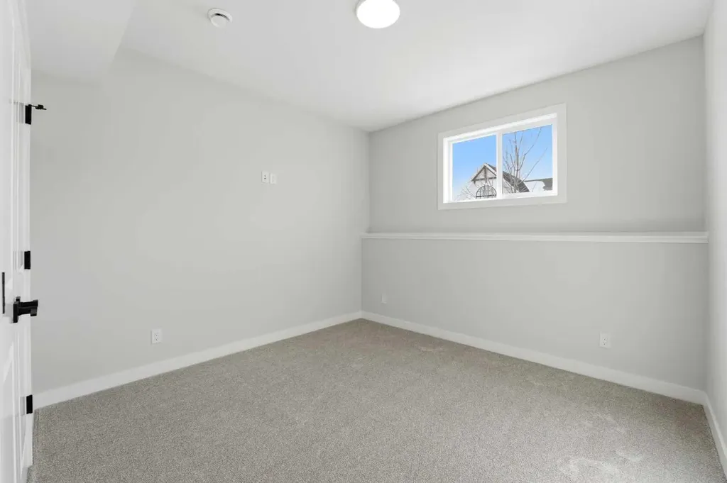 41 Emmett Crescent Red Deer AB T4P 3G8