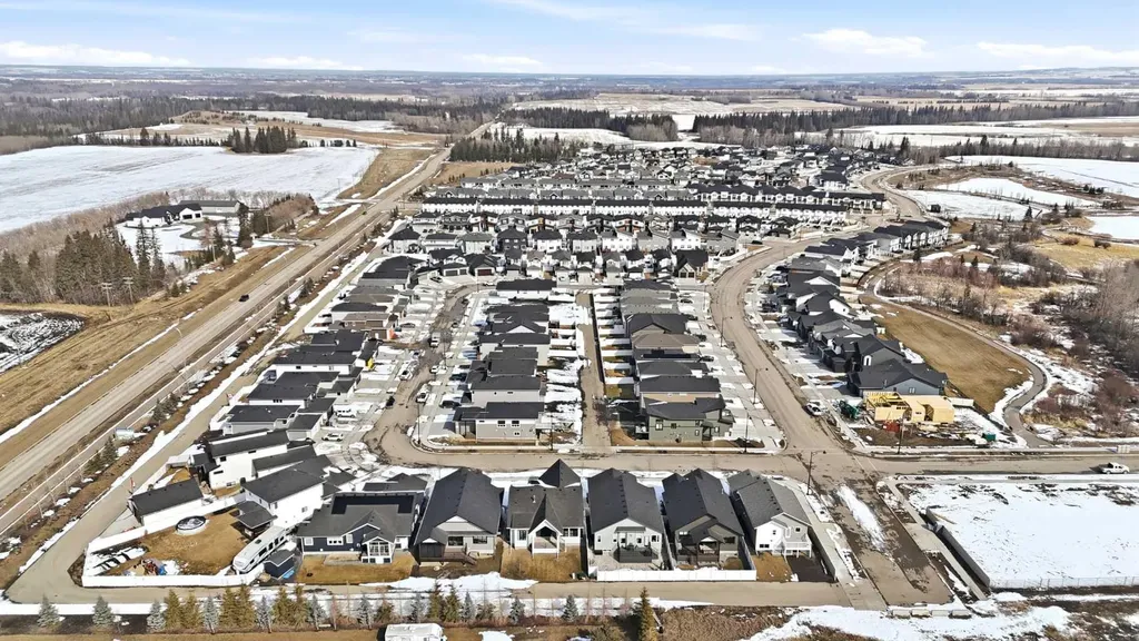 41 Emmett Crescent Red Deer AB T4P 3G8