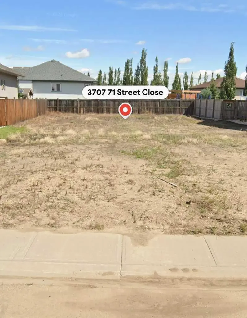 3707 71 Street Close Camrose AB T4V 5B5