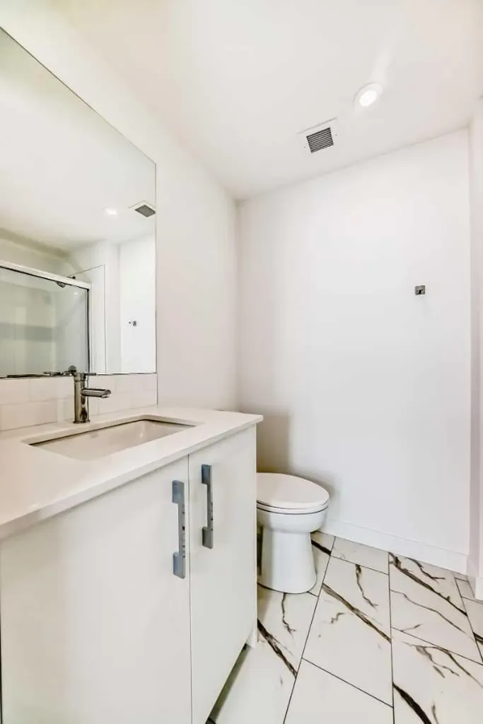 63 Corner Glen Crescent NE Calgary AB T3N 1H4