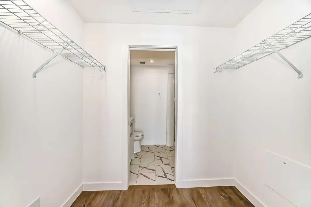 63 Corner Glen Crescent NE Calgary AB T3N 1H4