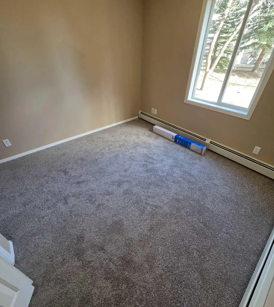 6000 Somervale Court SW Calgary AB T2Y 4J4