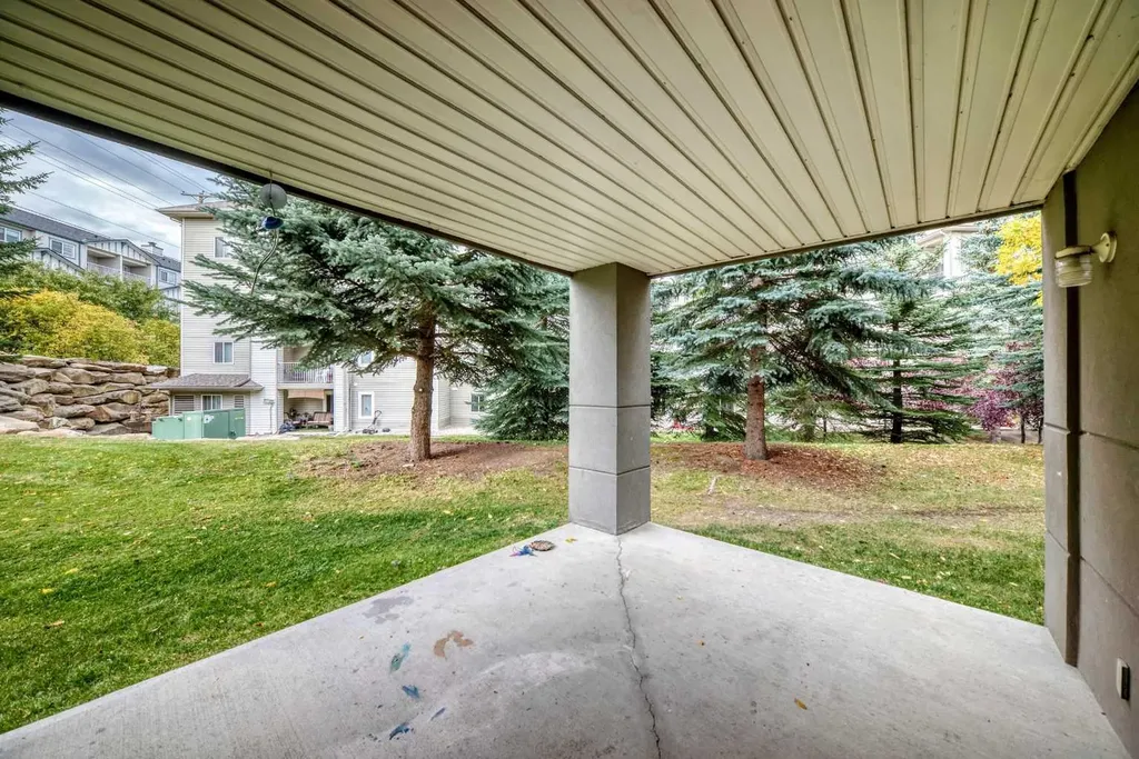 6000 Somervale Court SW Calgary AB T2Y 4J4