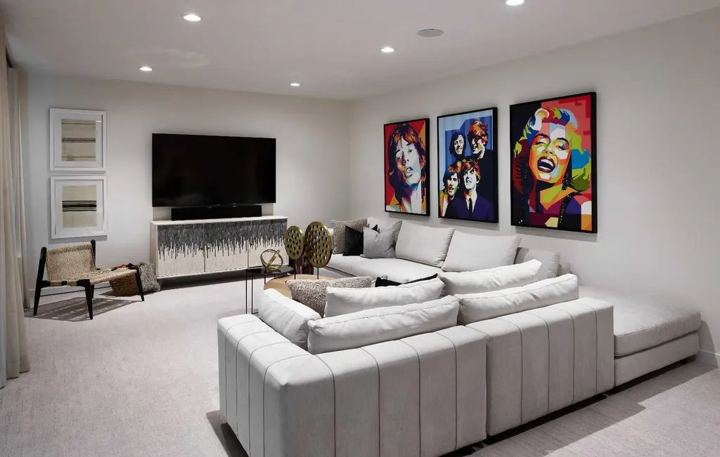 42 Setonridge Way SE Calgary AB T3M 4J9