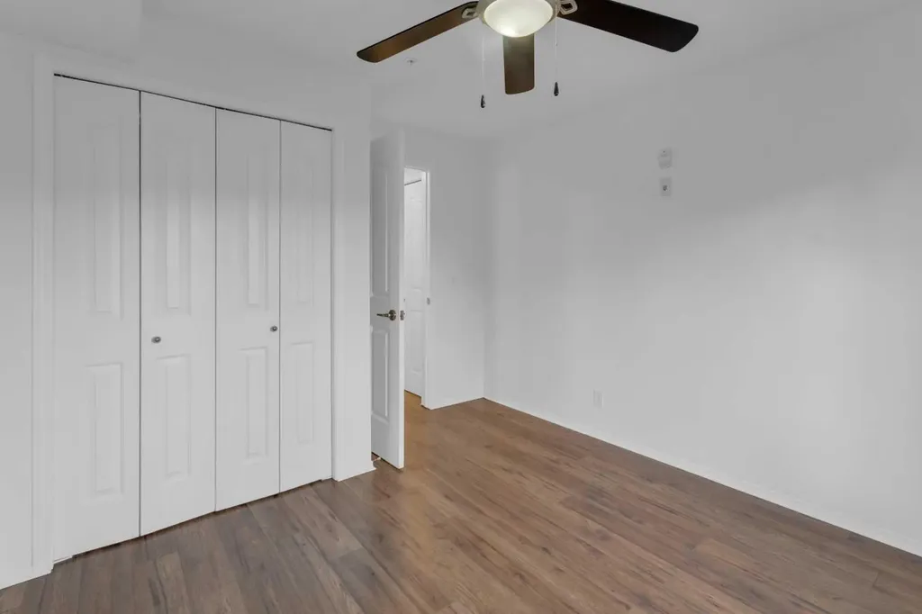 6000 Somervale Court SW Calgary AB T2Y4J4