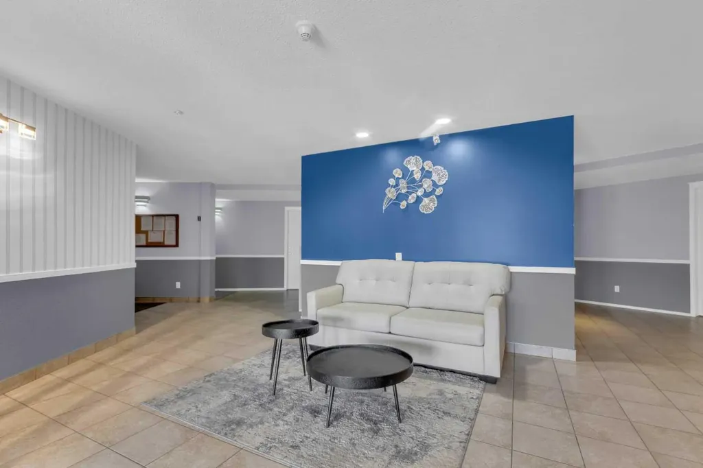 6000 Somervale Court SW Calgary AB T2Y4J4
