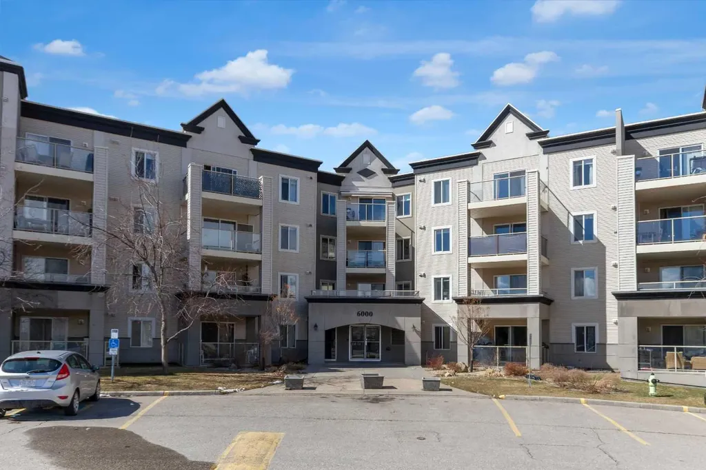 6000 Somervale Court SW Calgary AB T2Y4J4