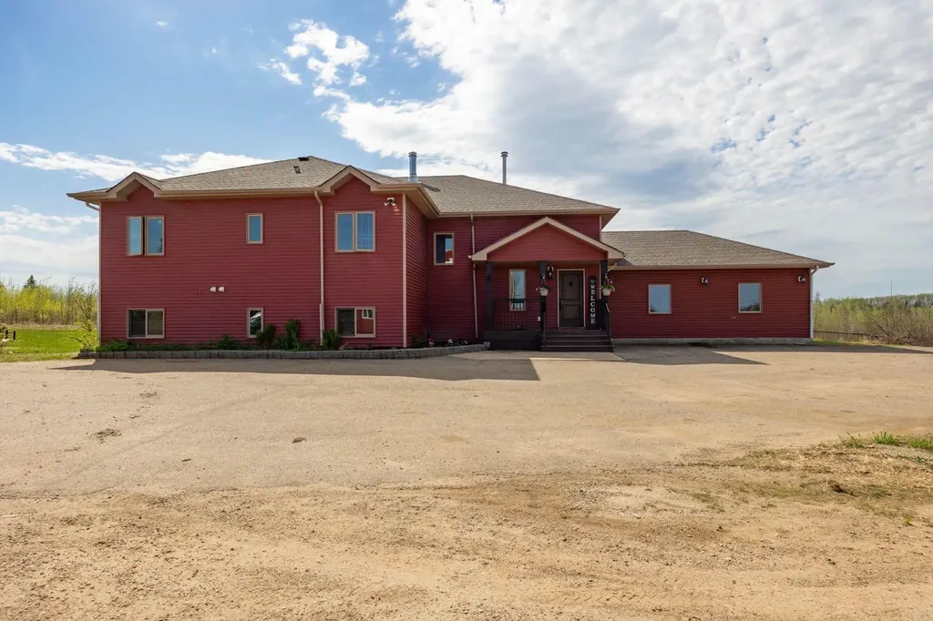 200 Weiss Drive Saprae Creek AB T9H 5B4