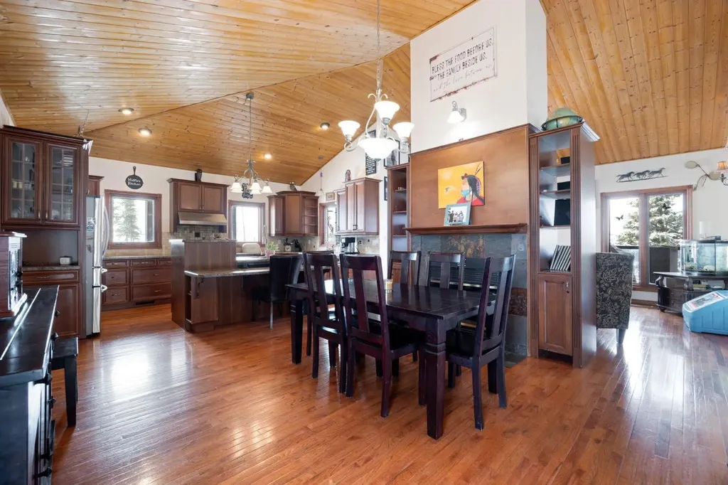 200 Weiss Drive Saprae Creek AB T9H 5B4