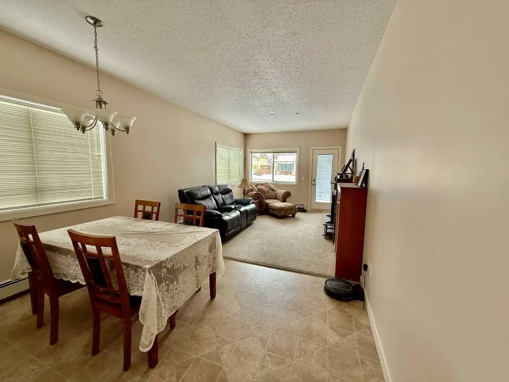 109 Seabolt Drive Hinton AB T7V 1K2