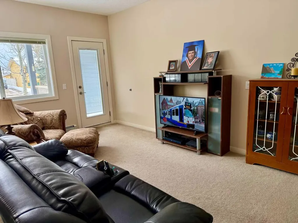 109 Seabolt Drive Hinton AB T7V 1K2