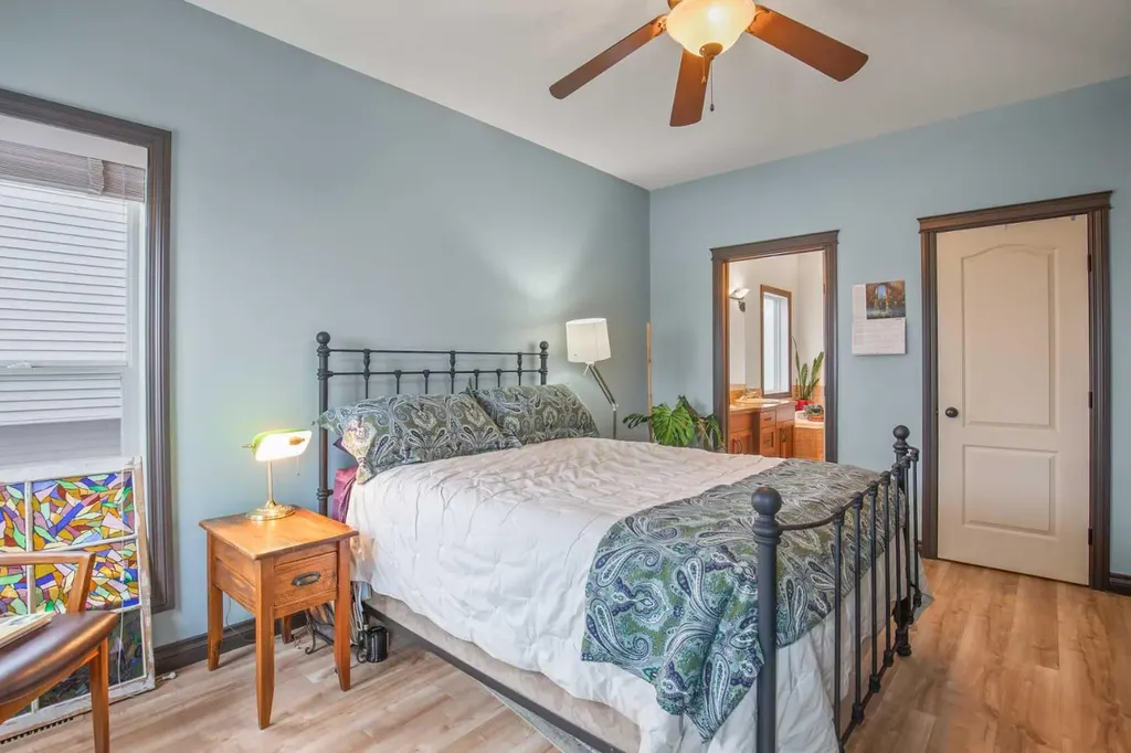7135 Henner's Road Lacombe AB T4L0C3