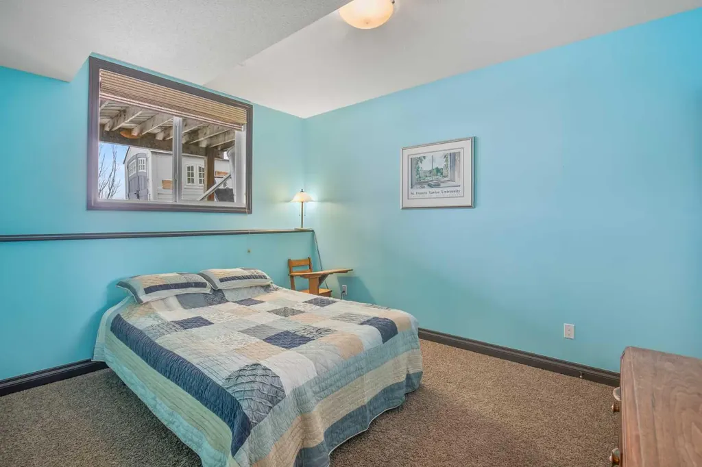 7135 Henner's Road Lacombe AB T4L0C3