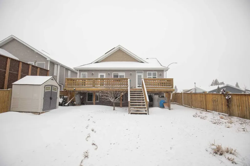7135 Henner's Road Lacombe AB T4L0C3