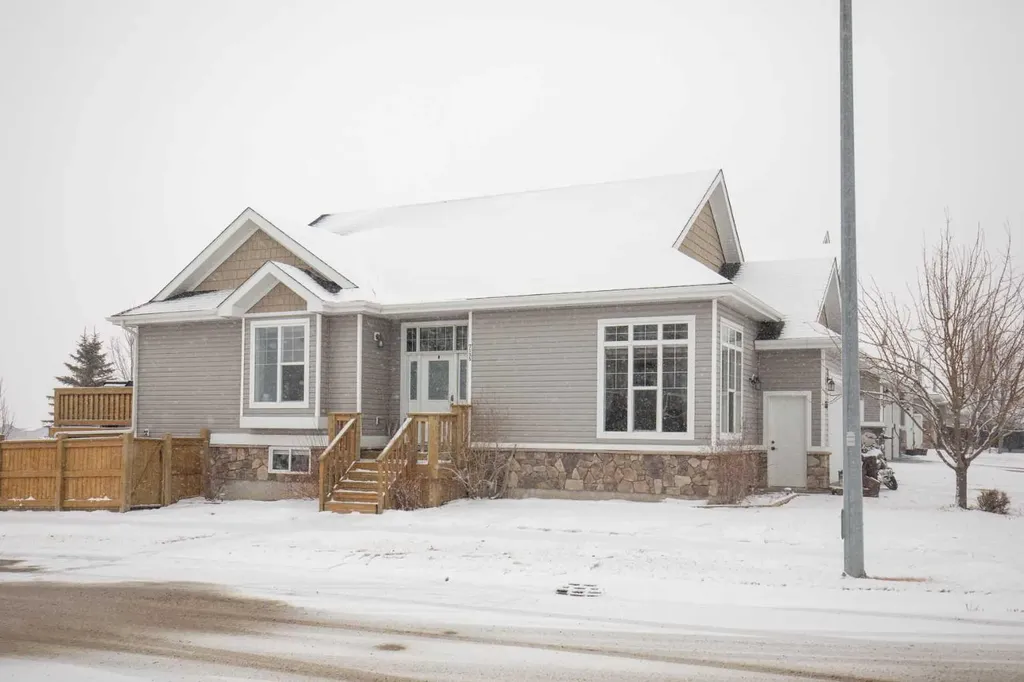 7135 Henner's Road Lacombe AB T4L0C3