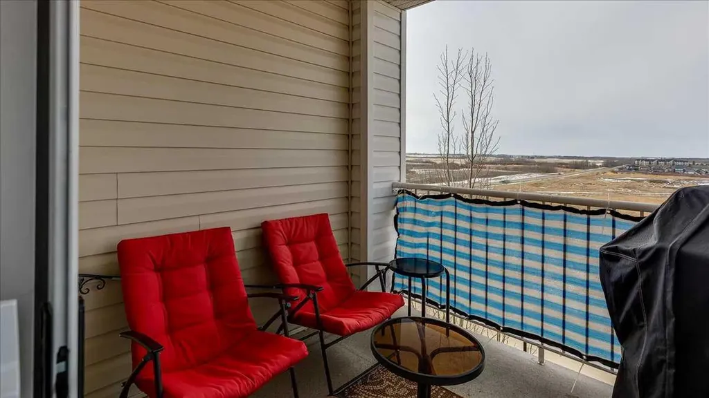 3 Broadway Rise Sylvan Lake AB T4S 0G9
