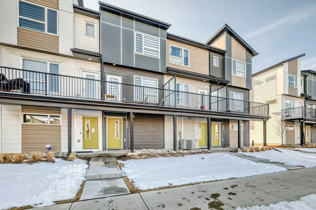 263 Redstone Boulevard NE Calgary AB T3N 1V7