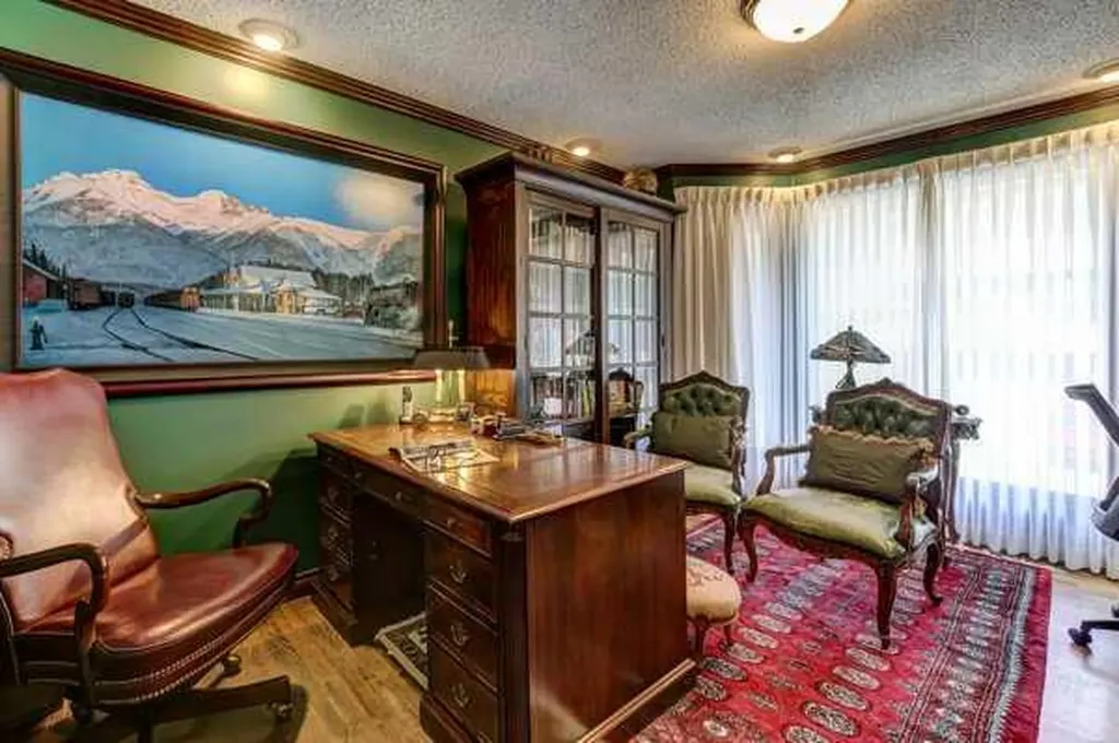 5 Cascade Court Banff AB T1L 1B1