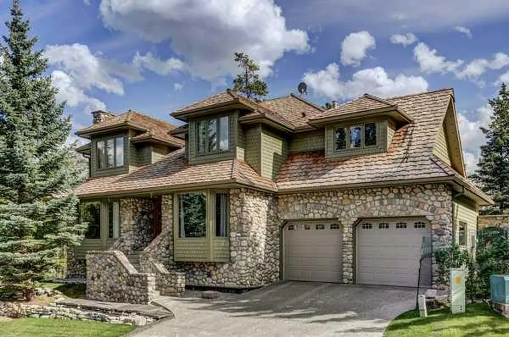 5 Cascade Court Banff AB T1L 1B1