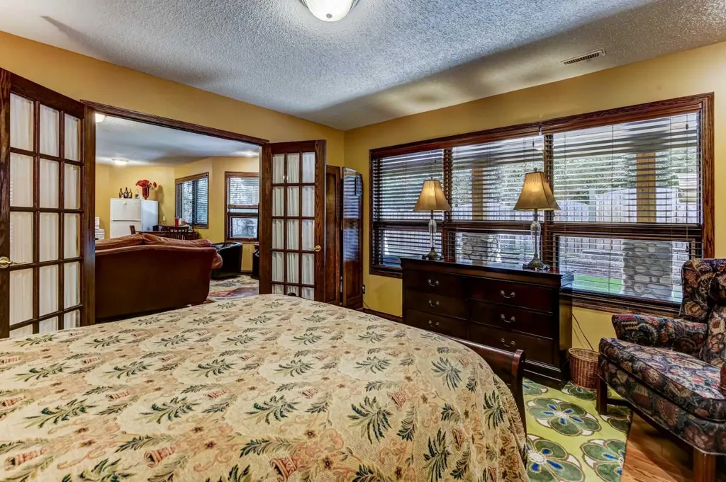 5 Cascade Court Banff AB T1L 1B1