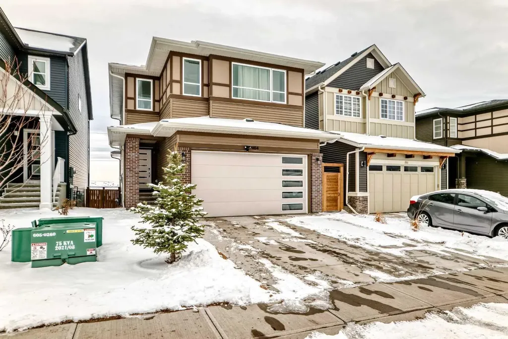 464 Lawthorn Way SE Airdrie AB T4A 3M8