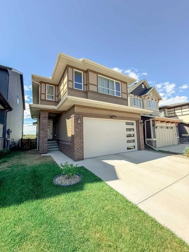 464 Lawthorn Way SE Airdrie AB T4A 3M8
