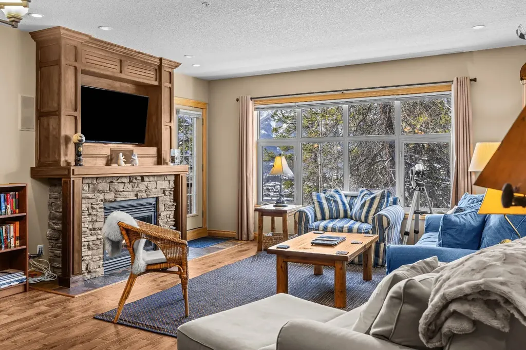 3 Aspen Glen Canmore AB T1W 1A6