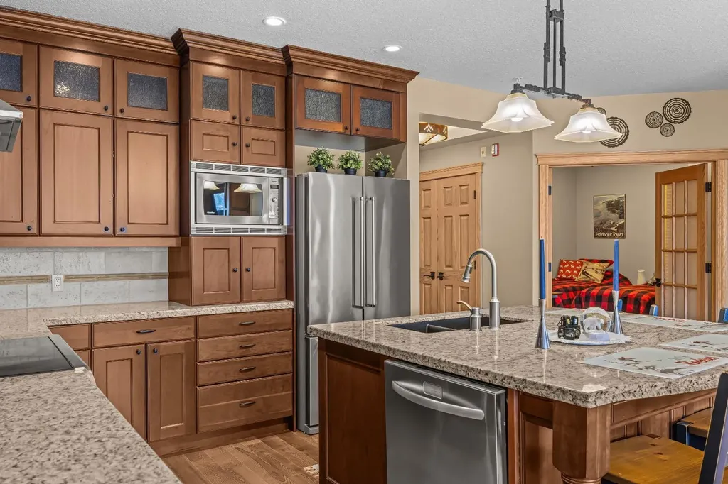 3 Aspen Glen Canmore AB T1W 1A6