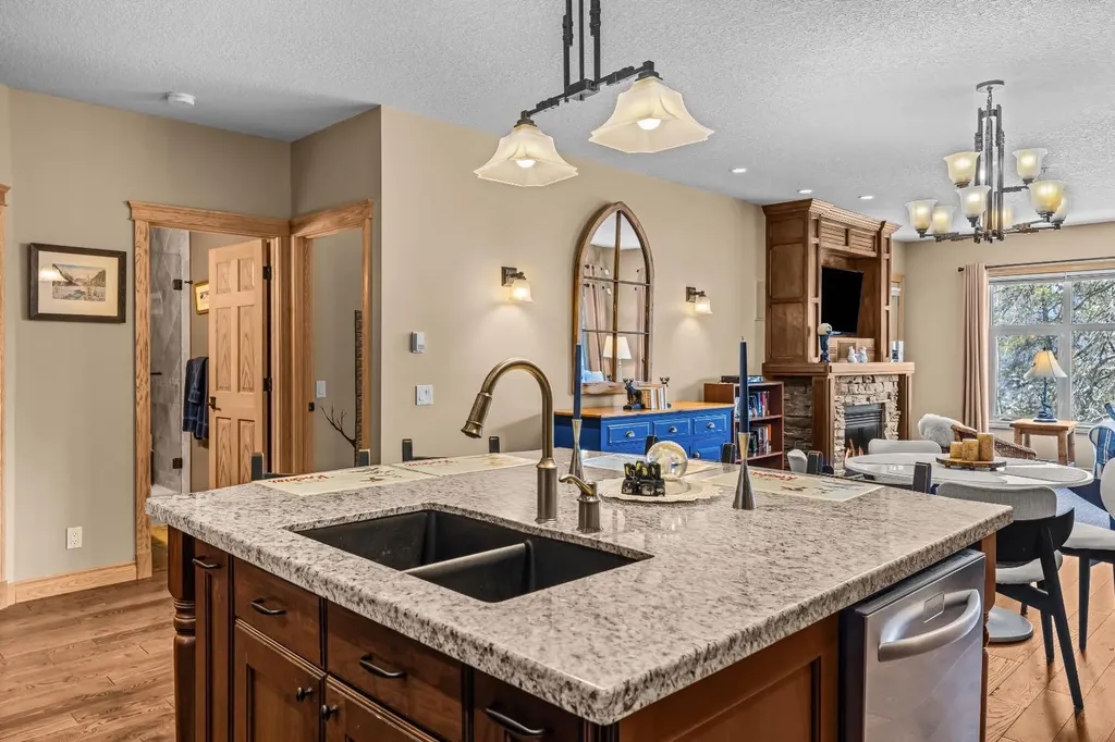 3 Aspen Glen Canmore AB T1W 1A6