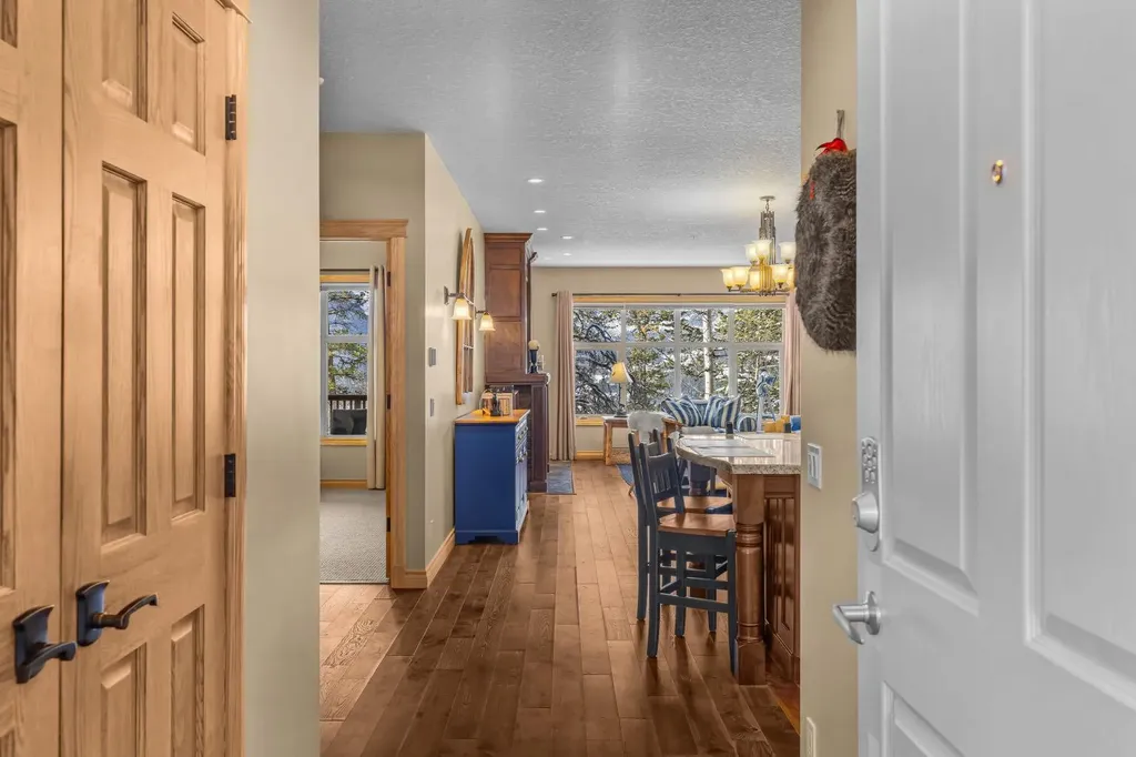 3 Aspen Glen Canmore AB T1W 1A6