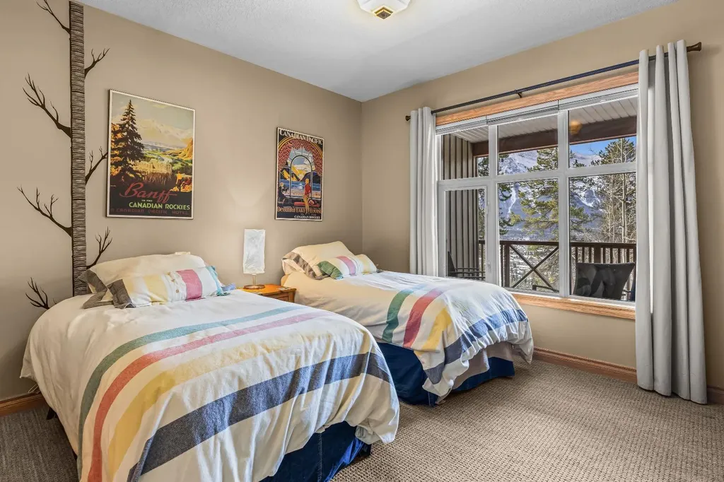 3 Aspen Glen Canmore AB T1W 1A6