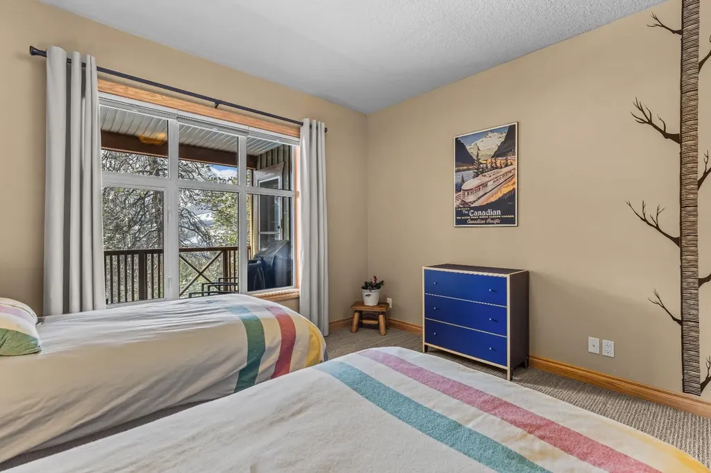 3 Aspen Glen Canmore AB T1W 1A6