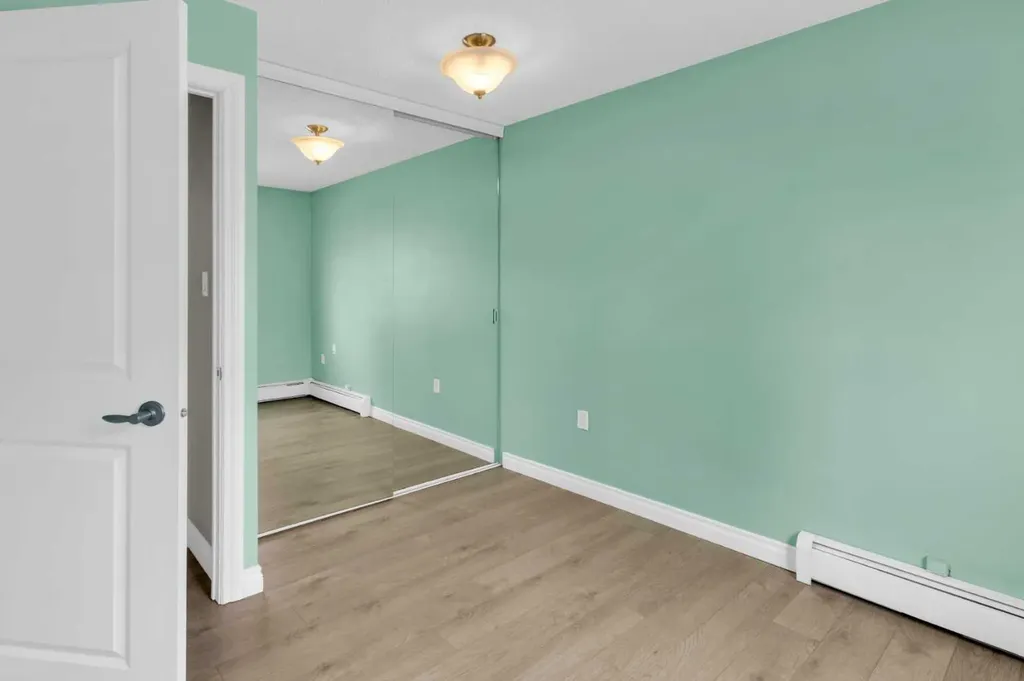 1602 11 Avenue SW Calgary AB T3C 0N2