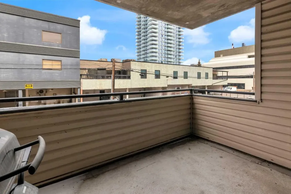 1602 11 Avenue SW Calgary AB T3C 0N2