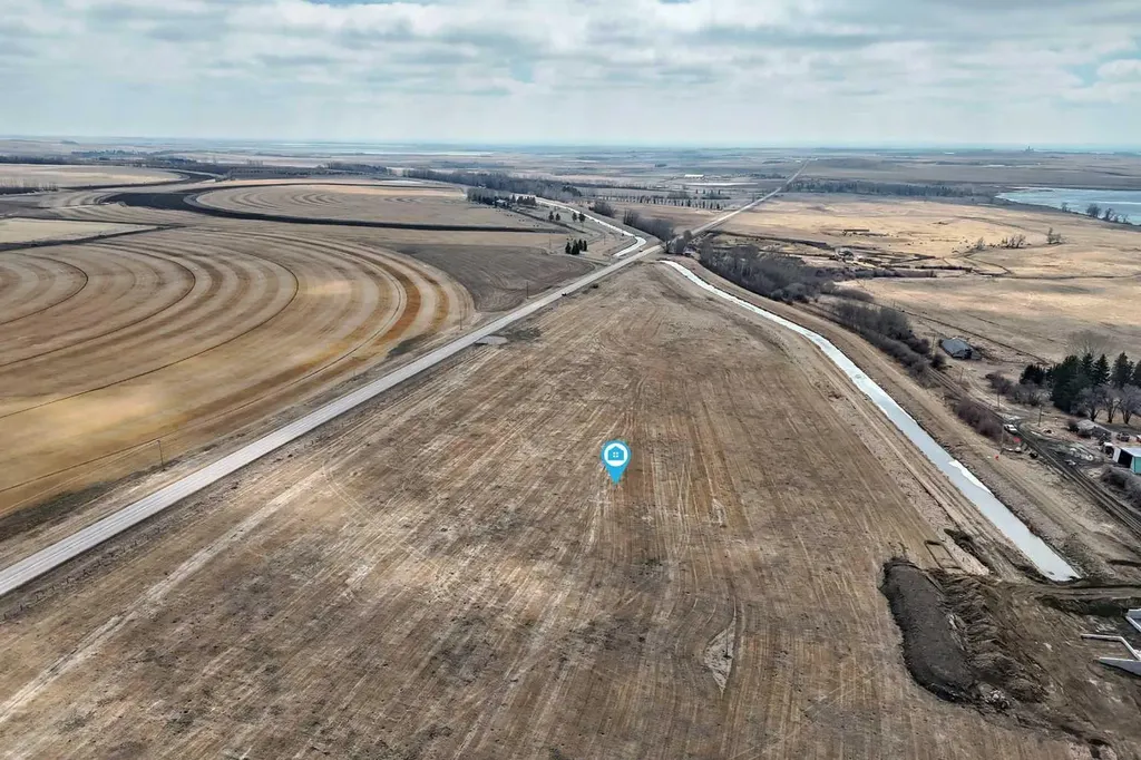 235082 Range Road 243 Strathmore AB T1P 2C9