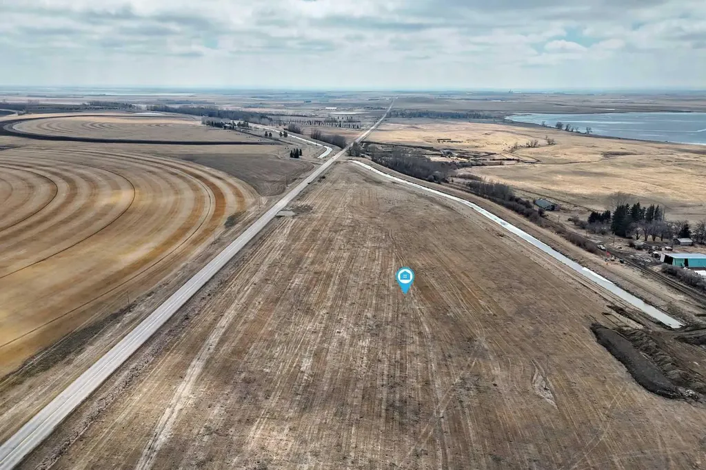 235082 Range Road 243 Strathmore AB T1P 2C9
