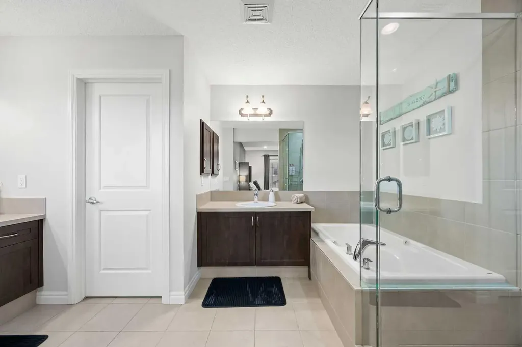 184 Cimarron Vista Way Okotoks AB T1S 0K3