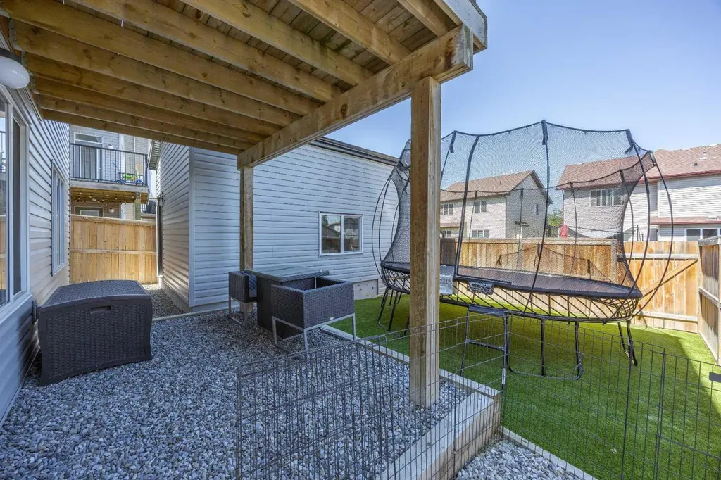 184 Cimarron Vista Way Okotoks AB T1S 0K3