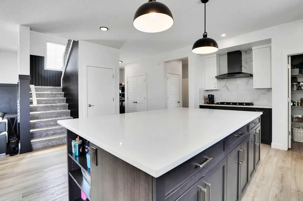 188 Brander Avenue Langdon AB T0J 1X2