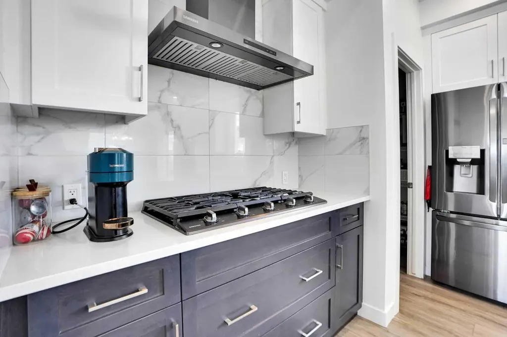 188 Brander Avenue Langdon AB T0J 1X2