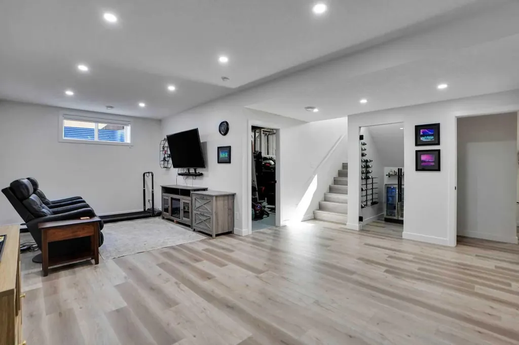 188 Brander Avenue Langdon AB T0J 1X2