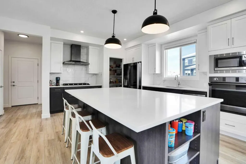188 Brander Avenue Langdon AB T0J 1X2