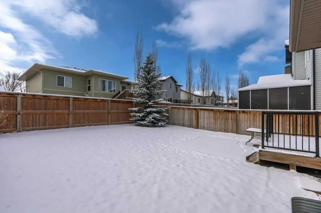 105 Wildrose Green Strathmore AB T1P 0G4