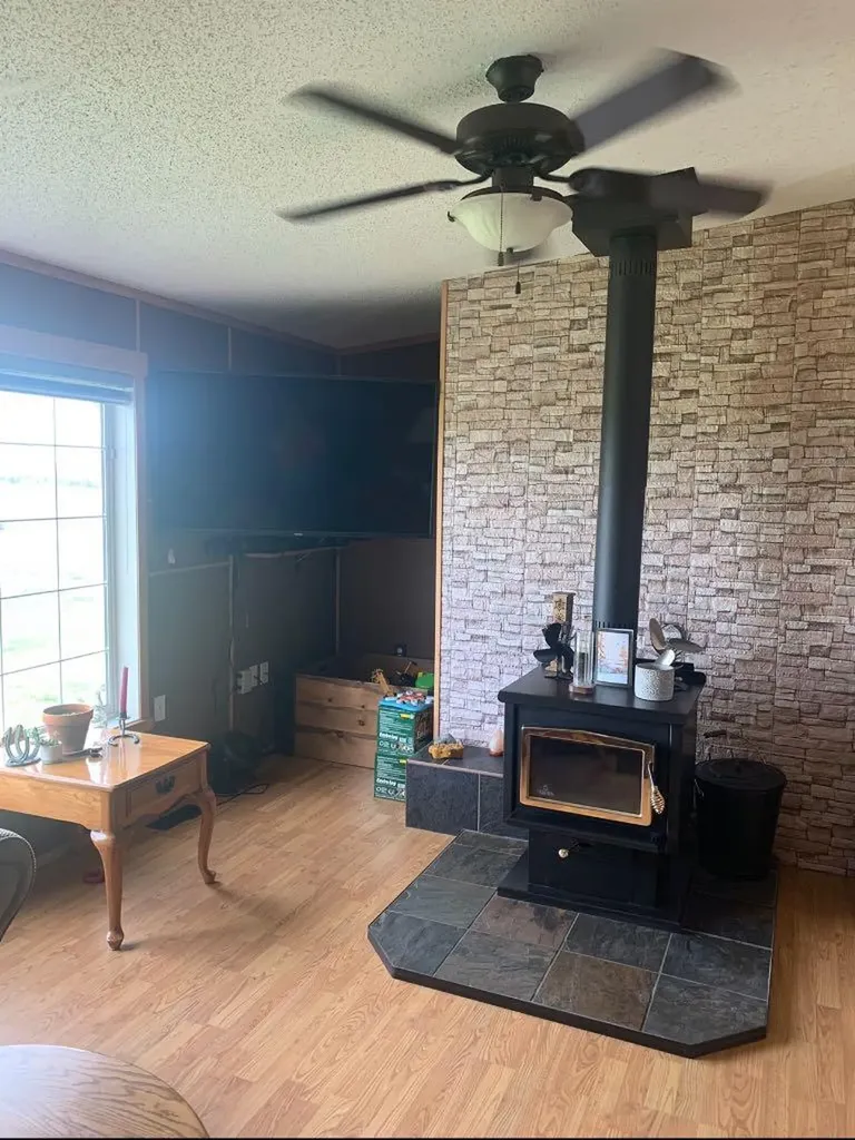 4142 Township Road 290 Rural Mountain View County AB T0M1L0