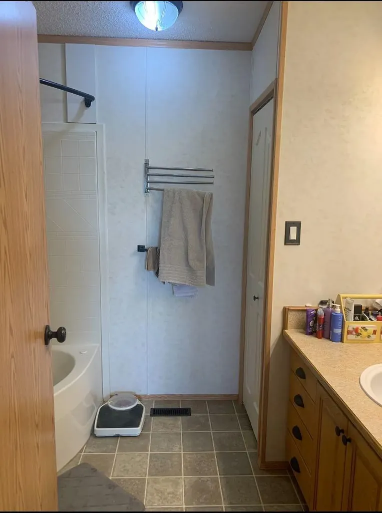 4142 Township Road 290 Rural Mountain View County AB T0M1L0